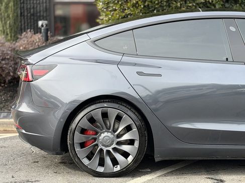 Used 2021 Tesla Model 3 Performance image 22