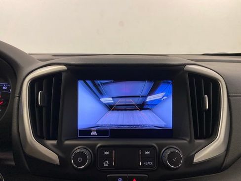 Used 2024 GMC Terrain SLT w/ LPO, Floor Liner Package AWD/4WD image 11