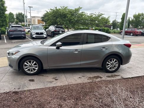 Used 2015 MAZDA MAZDA3 i Grand Touring FWD image 6