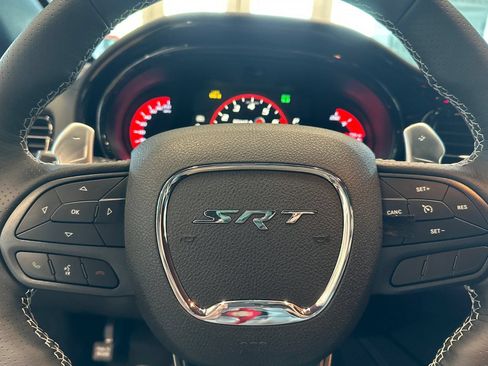 New 2026 Dodge Durango SRT Hellcat w/ 3rd Row Seating Group AWD/4WD image 24