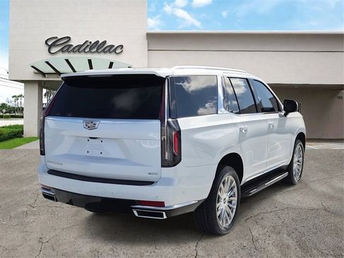 Used 2022 Cadillac Escalade Premium Luxury image 5