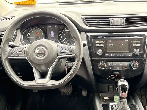 Used 2018 Nissan Rogue Sport S w/ S Appearance Package image 9