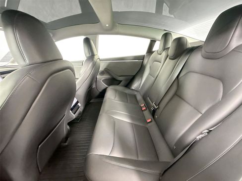Used 2024 Tesla Model 3 Long Range RWD image 27