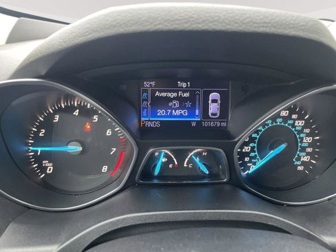 Used 2013 Ford Escape Titanium w/ Class II Trailer Tow Pkg image 2