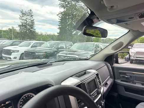 Used 2017 RAM 1500 Classic SLT AWD/4WD image 6