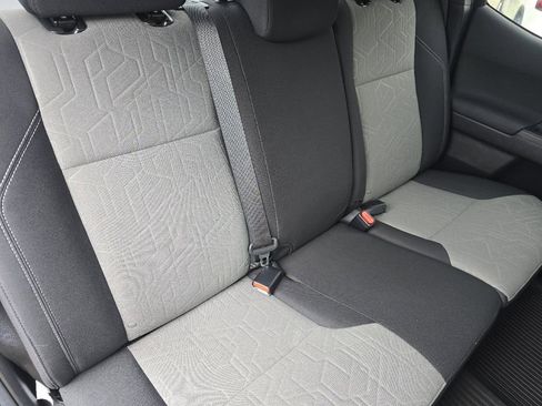 Used 2023 Toyota Tacoma TRD Off-Road image 18