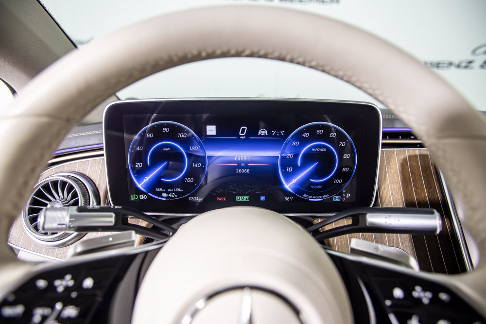 Used 2023 Mercedes-Benz EQS 450+ Sedan image 32