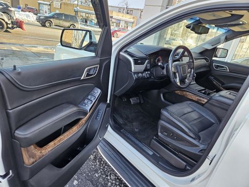 Used 2015 GMC Yukon XL Denali w/ Open Road Package image 37