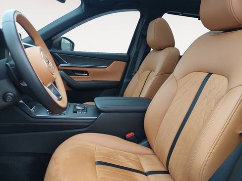 Used 2025 MAZDA CX-70 3.3 Turbo S w/ Premium Plus image 9