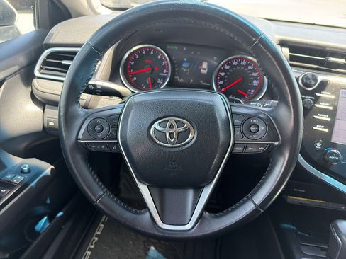 Used 2018 Toyota Camry XSE w/ Driver Assist Package FWD image 11