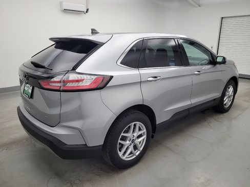 Used 2022 Ford Edge SEL w/ Convenience Package AWD/4WD image 10