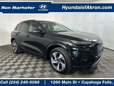 Used 2025 Audi Q6 e-tron Premium Plus image 1