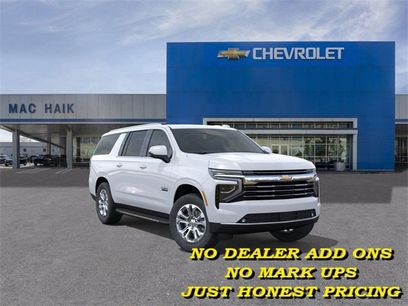 New 2026 Chevrolet Suburban LT w/ Comfort Package
