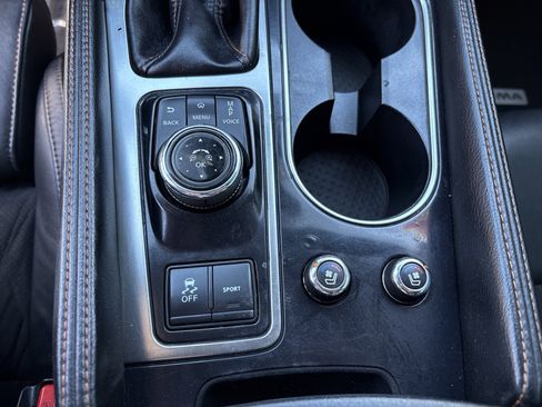 Used 2023 Nissan Maxima SR w/ Sport Mat Group image 31