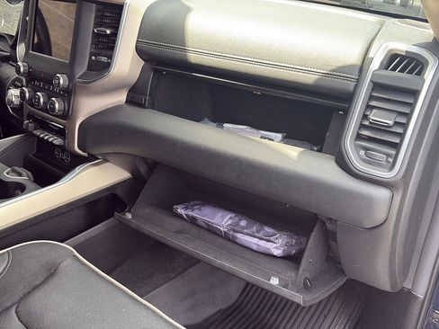 Used 2021 RAM 1500 Laramie AWD/4WD image 26
