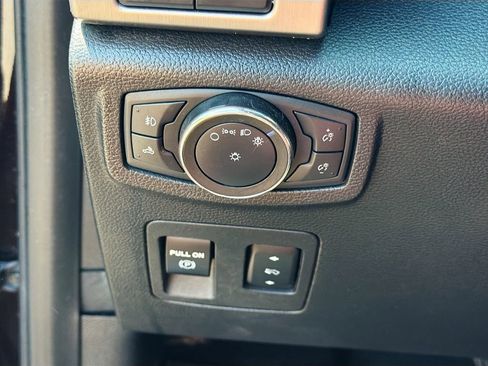 Used 2020 Ford F150 Platinum AWD/4WD image 34