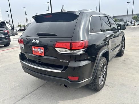 Used 2022 Jeep Grand Cherokee Limited image 6