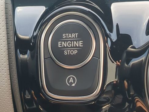 Used 2025 Mercedes-Benz CLA 250 image 15