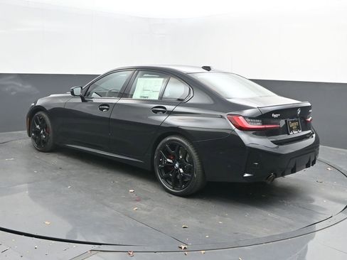 New 2026 BMW 330i Sedan w/ M Sport Package image 3