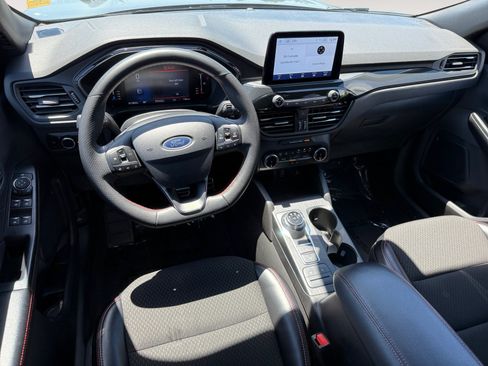Used 2024 Ford Escape ST-Line FWD image 15