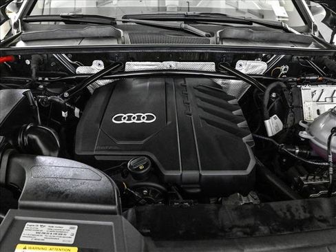 Certified 2025 Audi Q5 2.0T Premium Plus w/ Premium Plus Package image 24