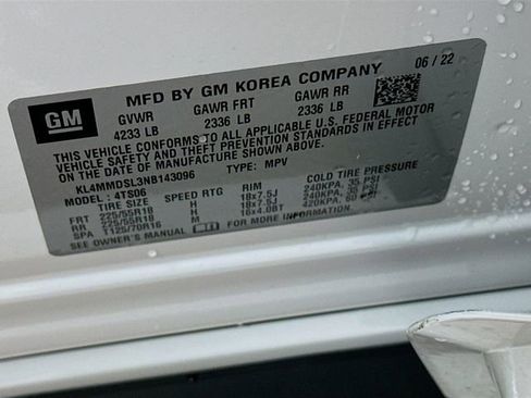 Certified 2022 Buick Encore GX Select w/ Sport Touring Package image 31