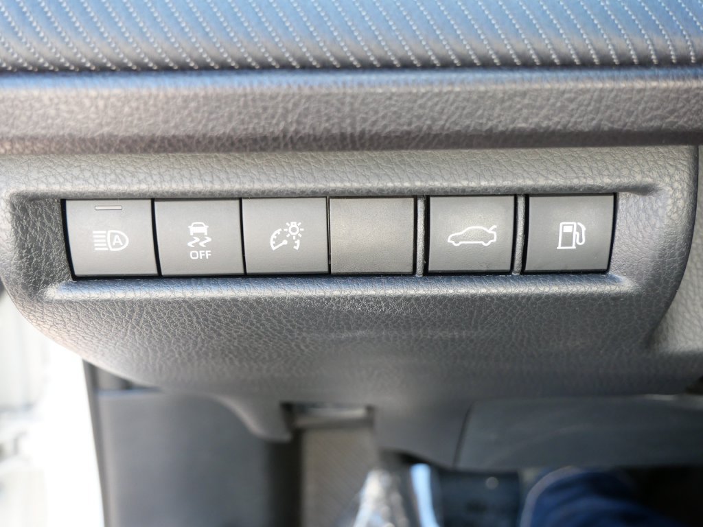 Certified 2025 Toyota Camry SE FWD image 28