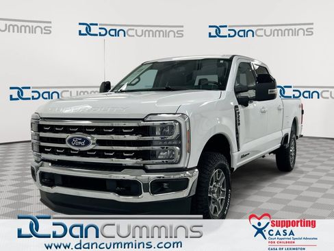 Used 2024 Ford F250 Lariat AWD/4WD image 1