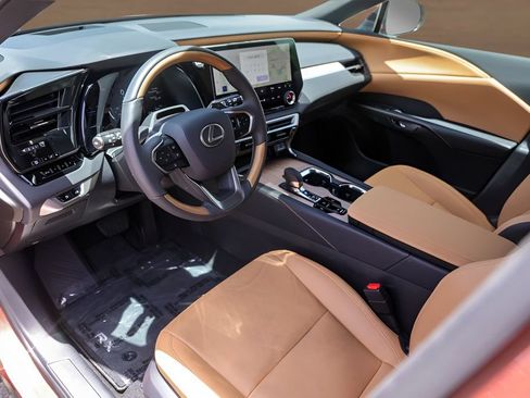 Used 2025 Lexus RX 350 Premium Plus w/ Convenience Package FWD image 10
