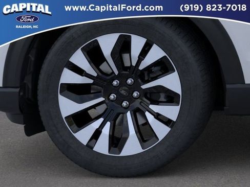 New 2026 Ford Explorer Platinum AWD/4WD image 19