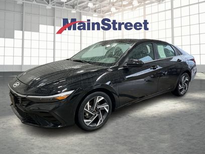 Used 2025 Hyundai Elantra SEL