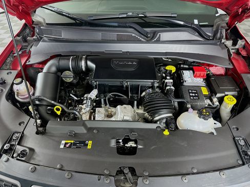 Used 2025 Jeep Compass Trailhawk AWD/4WD image 31