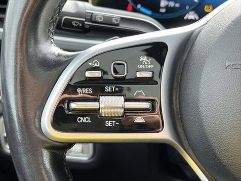 Used 2022 Mercedes-Benz GLS 450 4MATIC image 23