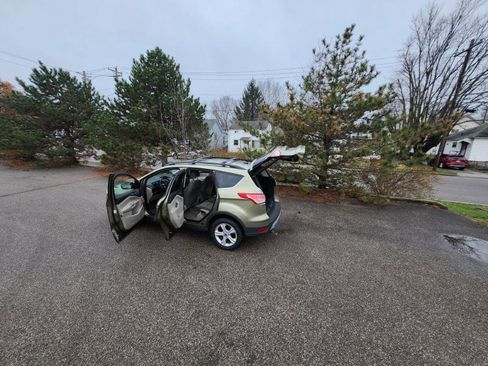 Used 2013 Ford Escape SE image 20