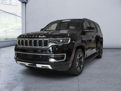 Used 2023 Jeep Wagoneer Series III w/ Preferred Equipment Group