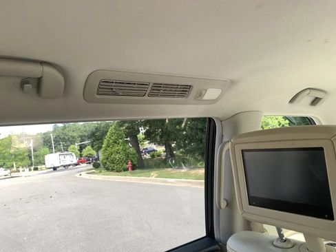 Used 2018 INFINITI QX80 2WD w/ Driver Assistance Package image 39