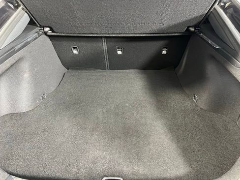 Used 2021 Kia Stinger GT-Line image 28