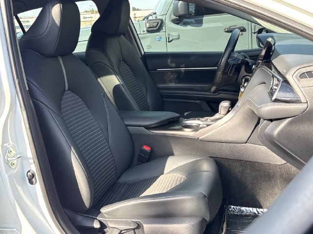 Used 2023 Toyota Camry SE FWD image 23