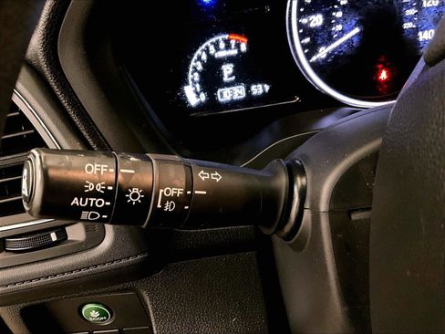 Used 2019 Honda HR-V EX image 30