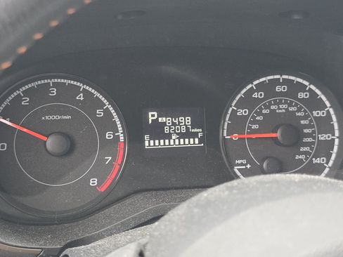 Used 2018 Subaru Crosstrek 2.0i Premium AWD/4WD image 26