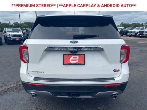Used 2023 Ford Explorer Limited w/ Limited Technology Package RWD image 7