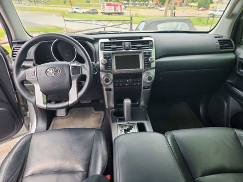 Used 2012 Toyota 4Runner Limited RWD image 6