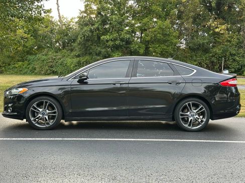 Used 2015 Ford Fusion Titanium image 10