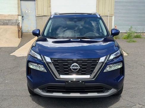 Used 2023 Nissan Rogue SV w/ SV Premium B Package AWD/4WD image 2