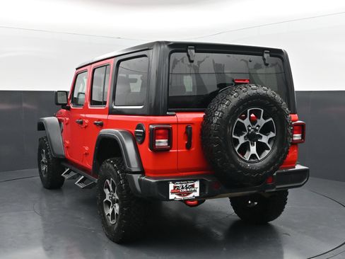 Used 2022 Jeep Wrangler Unlimited Rubicon AWD/4WD image 4