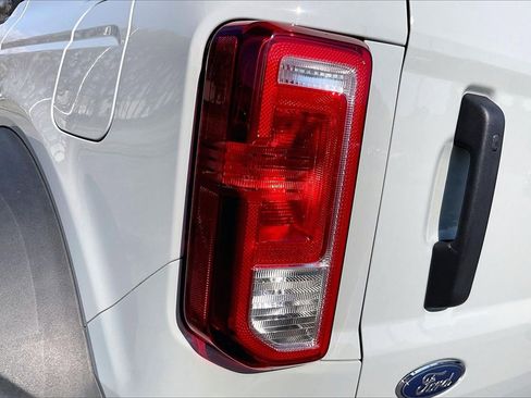 Used 2022 Ford Bronco Black Diamond w/ Sasquatch Package image 29