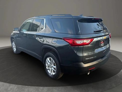 Used 2020 Chevrolet Traverse LT AWD/4WD image 9