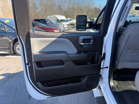 Used 2018 GMC Sierra 2500 6.6L DURAMAX DIESEL LONG BED 4 image 24