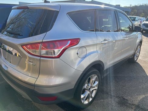 Used 2013 Ford Escape SEL w/ Class II Trailer Tow Pkg image 4