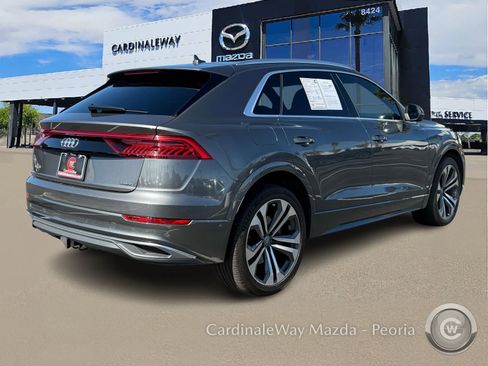 Used 2019 Audi Q8 Prestige w/ Towing Package image 9